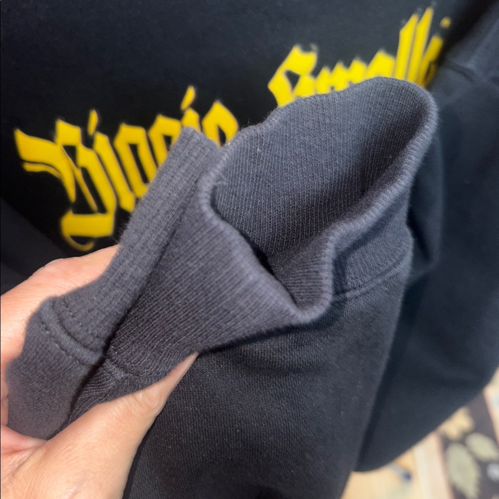 Biggie Smalls Sweatshirt ๐ - Picture 4 of 6